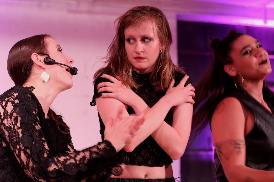 MercyVelvet_Dec2025 - 9