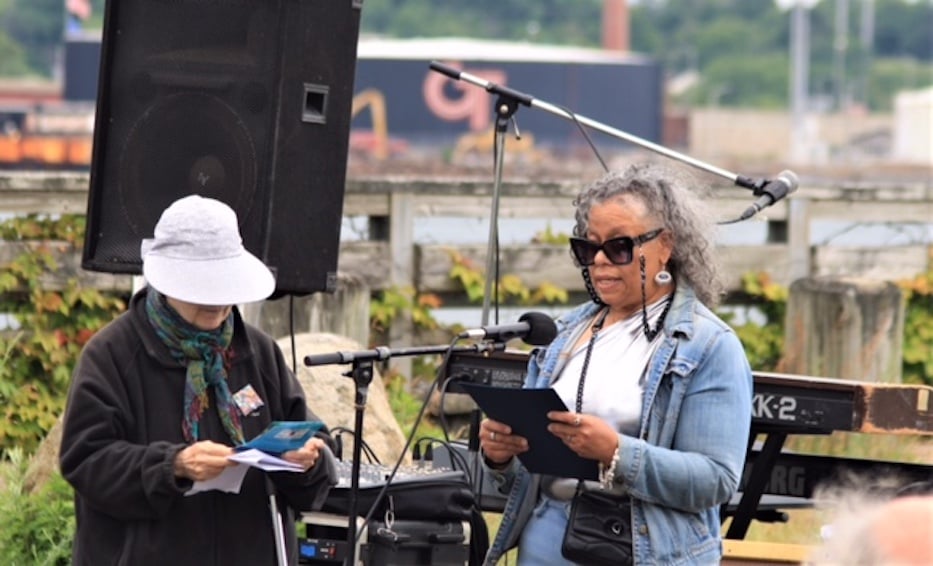 16  Joelle & Suzan Henriquez.6-4-23.Anne Ward photo