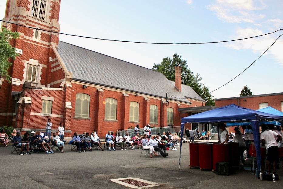 Full crowd and church