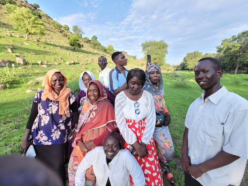 Azhar Ahmed with her daughter Lameese, her mom Husna, and other family in Sudan summer 2022