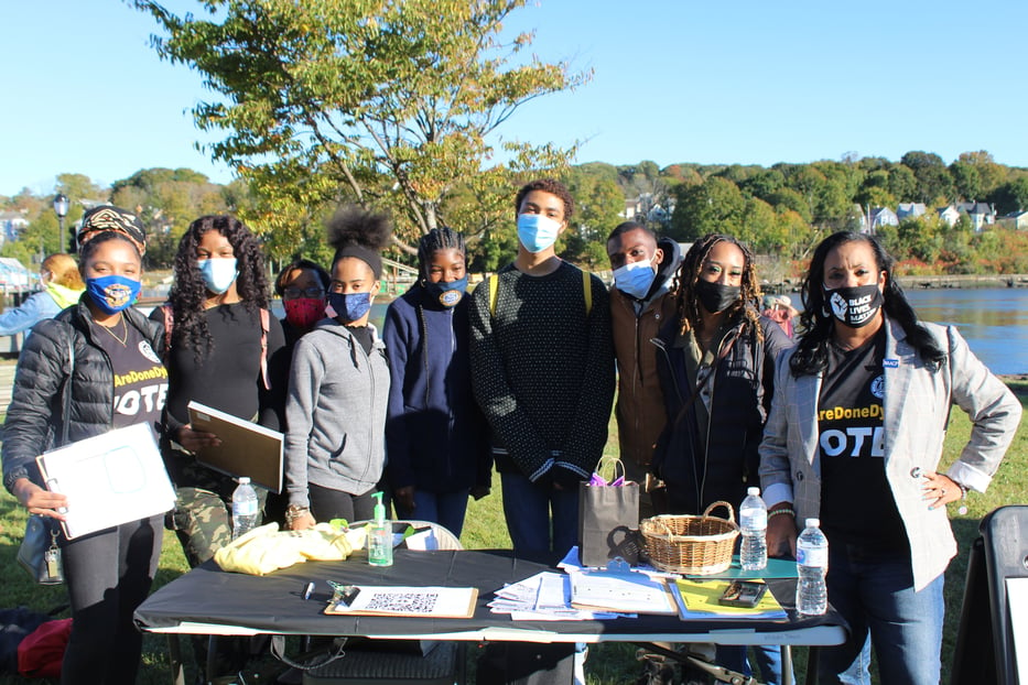 Members of the NAACP youth council and UNH branh