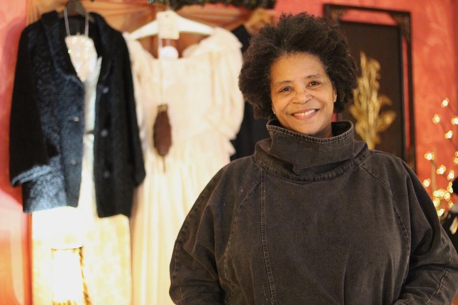 Noir Vintage, Announcing A New Chapter, Closes Its Court Street Doors