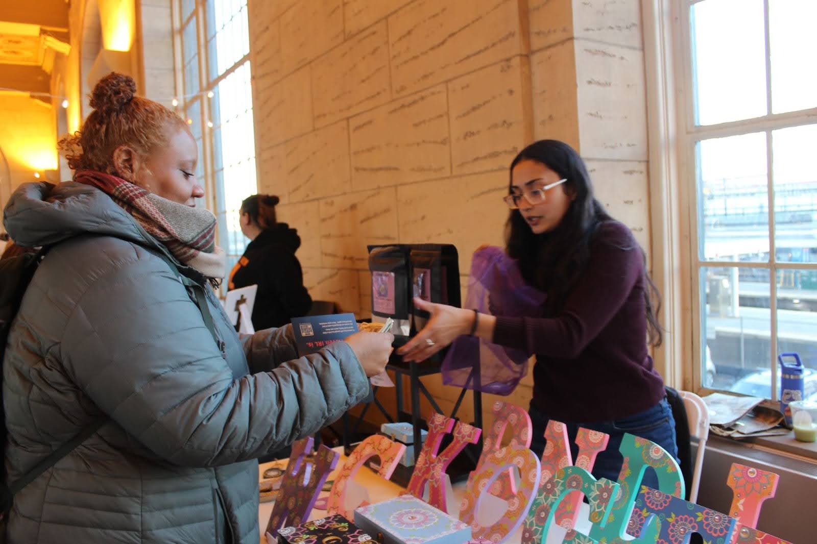 Winterfair Wows, As Artrepreneurs Pop Up At Union Station