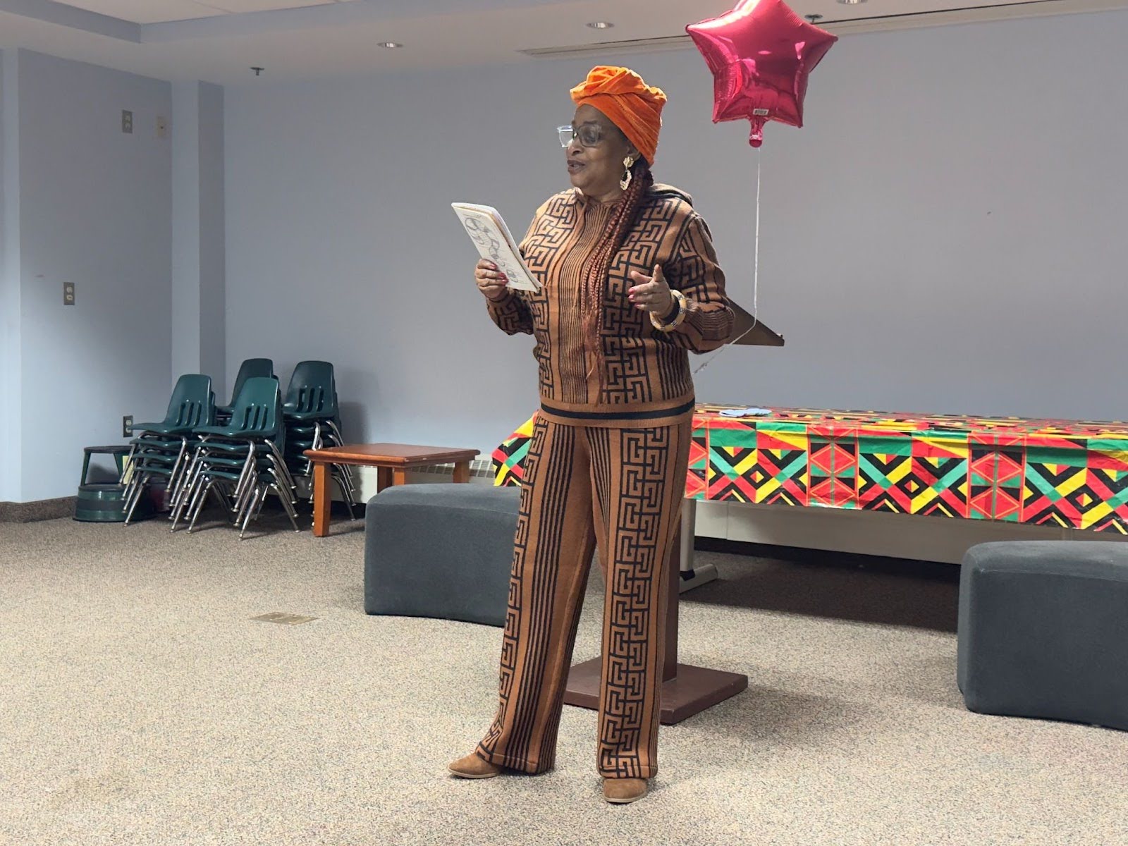 Poetry Lounge Weaves Together Life, Literature & Lyricism In West Haven