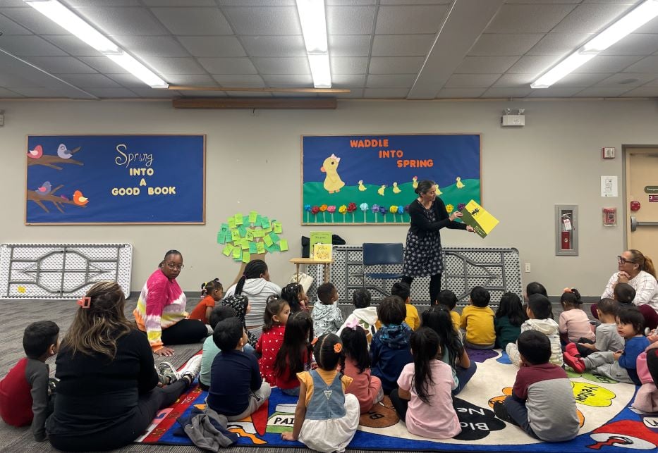 In Fair Haven, Delight & Connection At Bilingual Story Hour