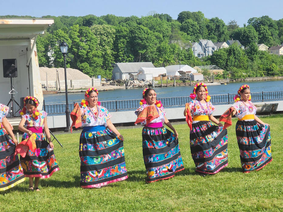 In Fair Haven, The Gift Of A Guelaguetza