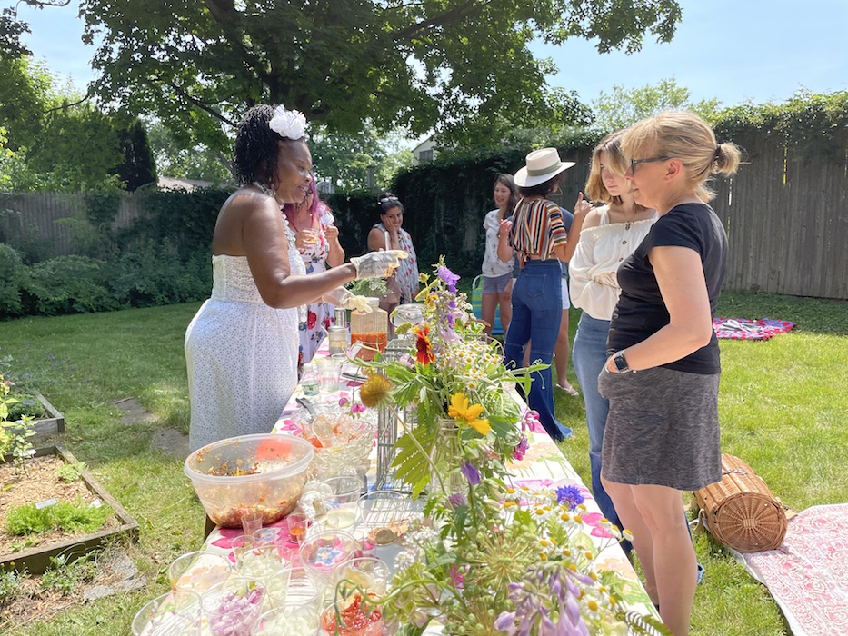 Pardee-Morris Cooking Demo Goes Heavy On The Herbs