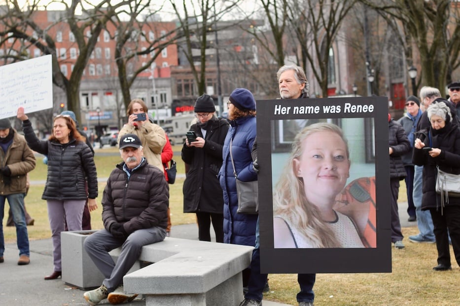 On Salamanders & Wartime Poets