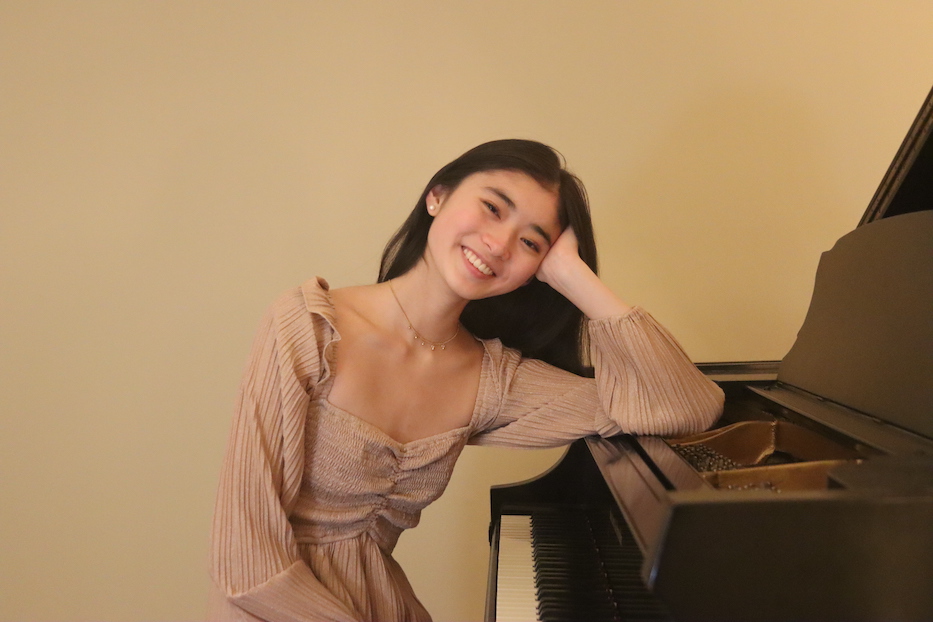 Amity Senior Sings Her Way To A National Stage