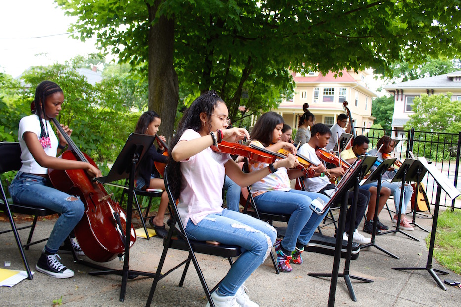 BRAMS String Ensemble Blooms Into Summertime