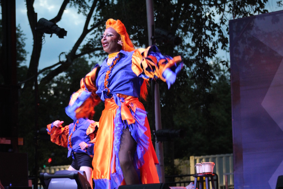 DRAGtastic Journey Brings Pride To The Green