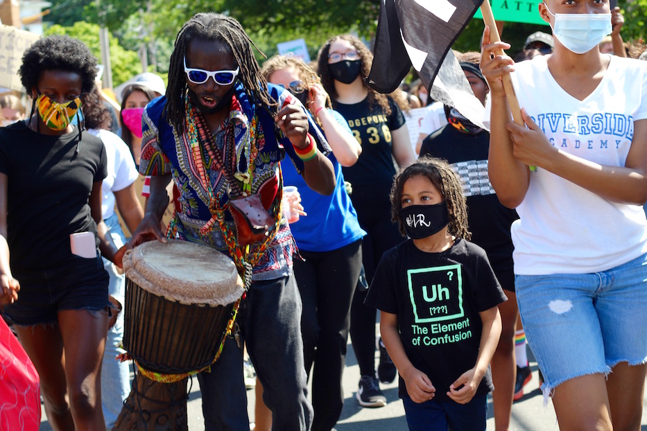 Hundreds March To The Beat Of Liberation