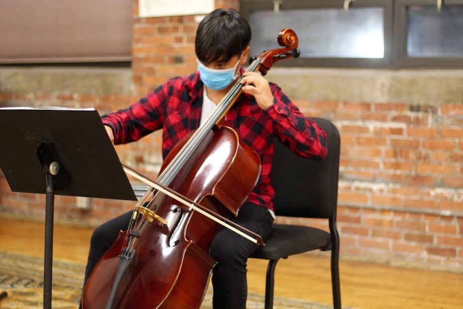 Young Cellists Play Their Way To Live Performance