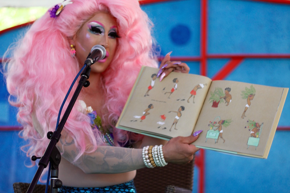 DragQueen_StoryHour - 2