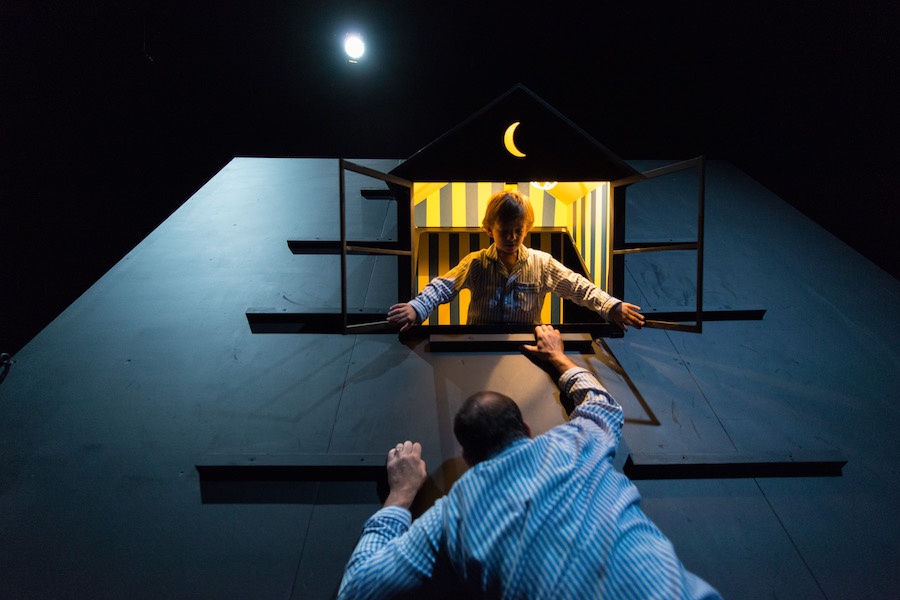Still from A Billion Nights on Earth. Photo courtesy of the International Festival of Arts & Ideas.