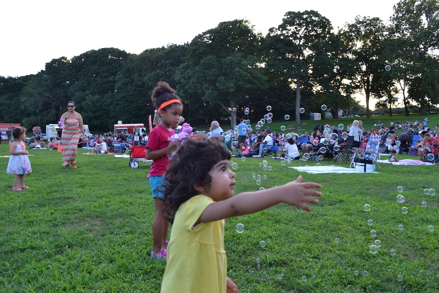 Movie Nights Return to Hamden Town Center