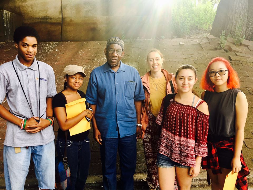  Jazz legend Jesse Hameen II with some of the summer fellows. Site Projects Photo. 