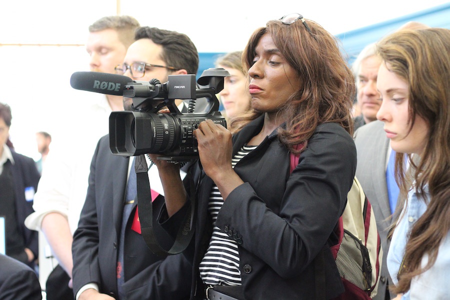  Chardonnay Merlot snaps into action as documentarian.  