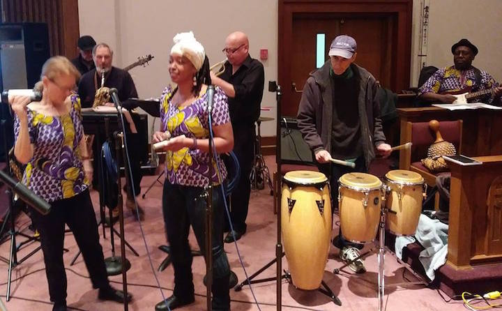 And the band played on. Art Perlo Photo.