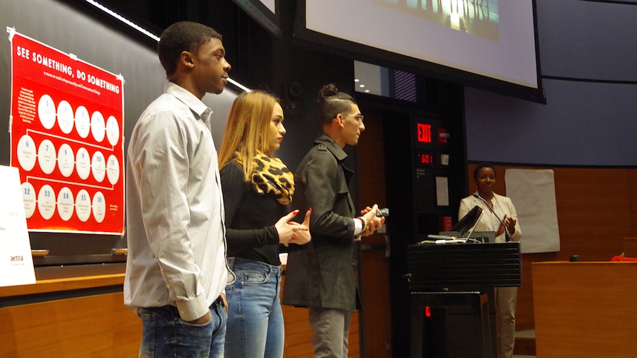 Willie Gary, Meridaliz Delima, and Mykell Rivera pitch New Haven Leaders before judges. Stephen Urchick Photos.